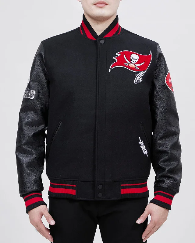 NFL TAMPA BAY BUCCANEERS OLD ENGLISH WOOL MEN'S VARSITY JACKET (BLACK/RED)