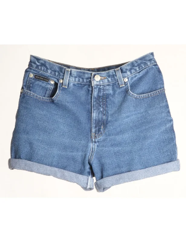 Label Rolled Hem Stone Wash Denim Shorts