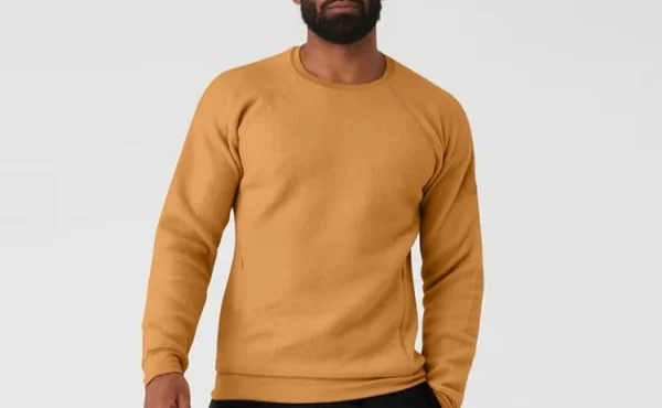 Casual Vibes: Trendy Men’s Sweatshirt with Modern Design